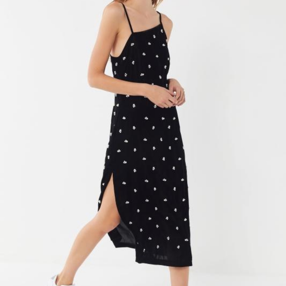 M Assymentrical Pearl-beaded Velvet Midi Black Dress UO